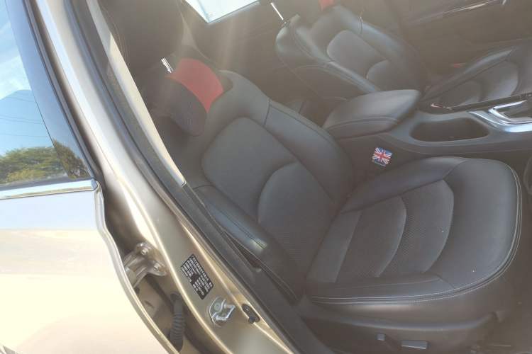 Used GAC Trumpchi GA6 2015 1.8T DCT Luxury Navigation Model Right Front Seat