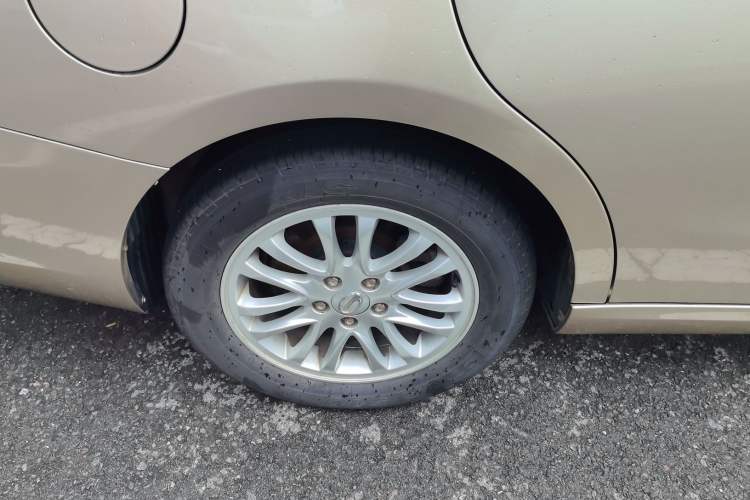 Used GAC Trumpchi GA6 2015 1.8T DCT Comfort Model Right Rear Wheel Hub