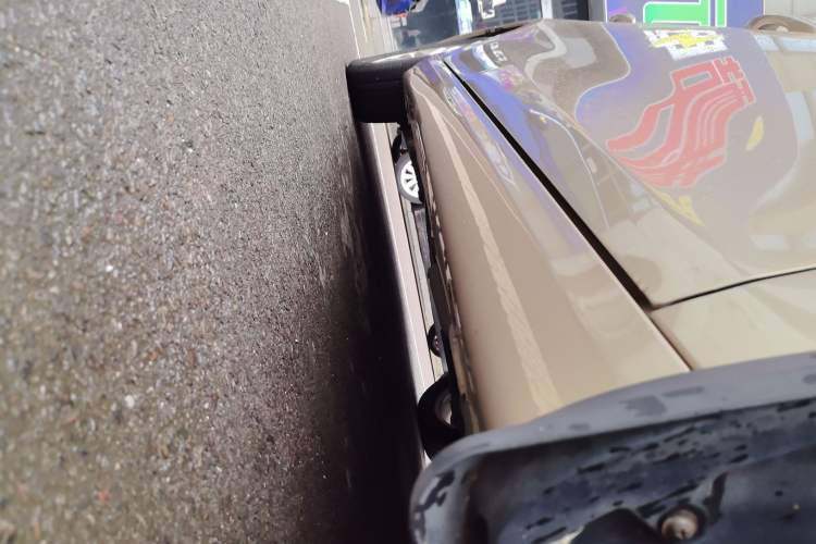 Used GAC Trumpchi GA6 2015 1.8T DCT Comfort Model Right Side Sill