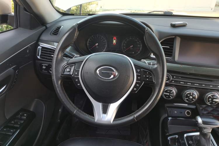 Used GAC Trumpchi GA6 2015 1.8T DCT Luxury Navigation Model Steering Wheel