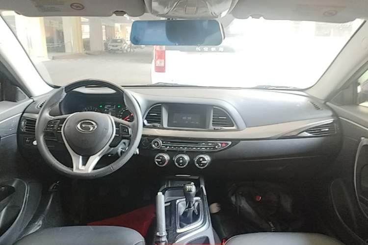 Used GAC Trumpchi GA6 2016 235T Manual Elite Edition Center Console
