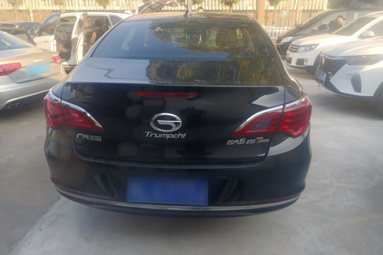 Used GAC Trumpchi GA6 2016 235T DCT Luxury Edition Exterior 4