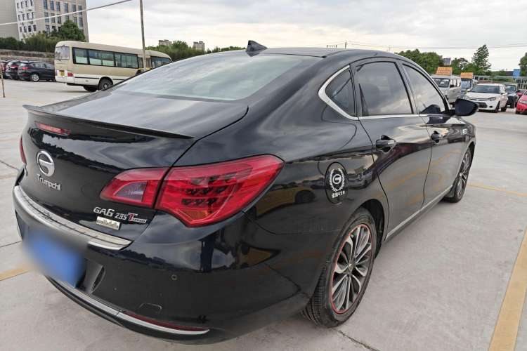 Used GAC Trumpchi GA6 2016 235T DCT Luxury Edition Exterior 4