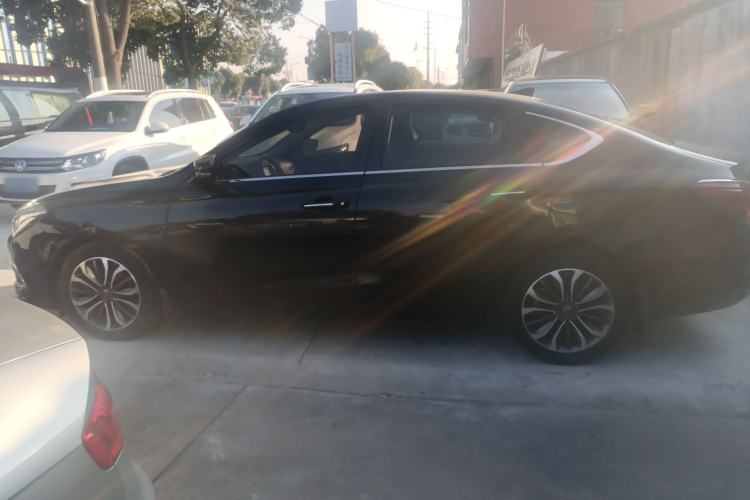 Used GAC Trumpchi GA6 2016 235T DCT Luxury Edition Exterior 5