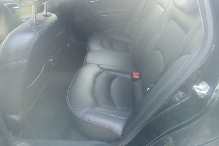 Used GAC Trumpchi GA6 2016 235T DCT Luxury Edition Interior 1