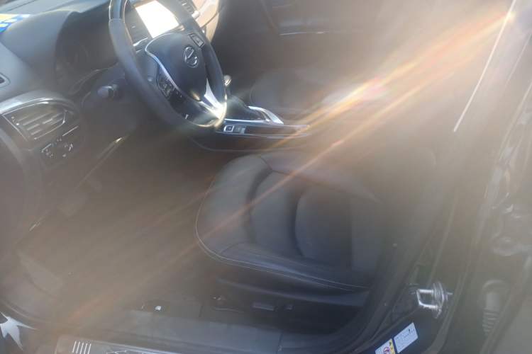 Used GAC Trumpchi GA6 2016 235T DCT Luxury Edition Interior 2