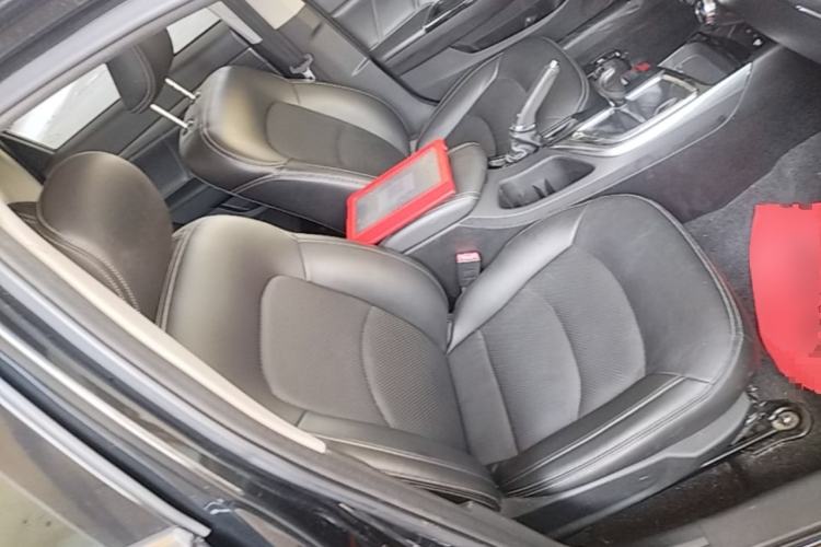Used GAC Trumpchi GA6 2016 235T Manual Elite Edition Right Front Seat