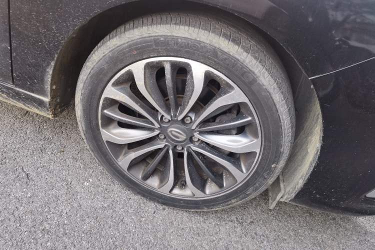 Used GAC Trumpchi GA6 2016 235T DCT Luxury Edition Right Front Wheel Hub