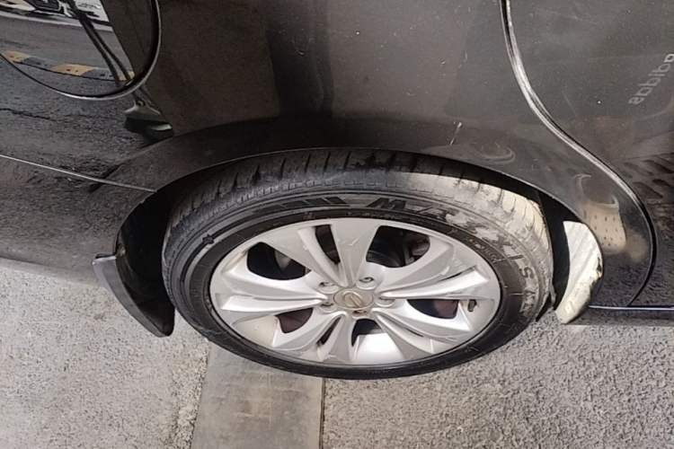 Used GAC Trumpchi GA6 2016 235T Manual Elite Edition Right Rear Wheel Hub