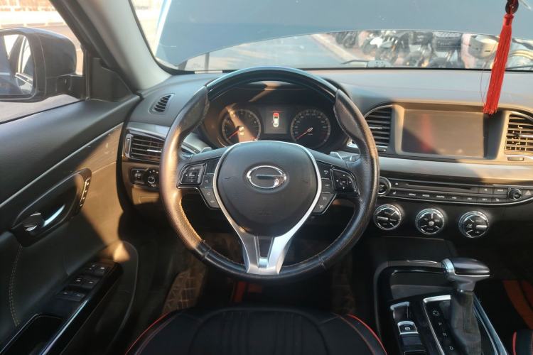 Used GAC Trumpchi GA6 2016 235T DCT Luxury Edition Steering Wheel
