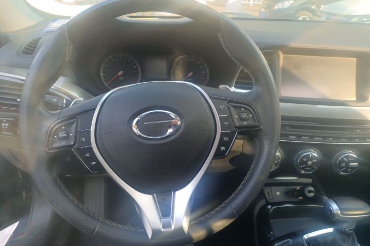 Used GAC Trumpchi GA6 2016 235T DCT Luxury Edition Steering Wheel