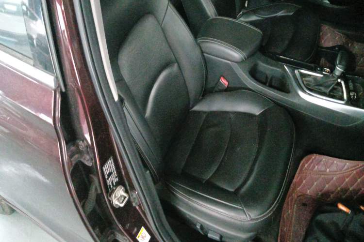 Used GAC Trumpchi GA6 2016 235T DCT Luxury Edition Right Front Seat