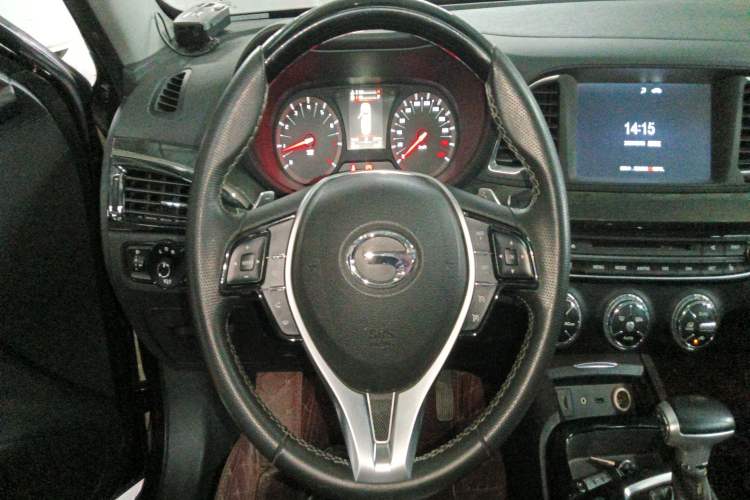 Used GAC Trumpchi GA6 2016 235T DCT Luxury Edition Steering Wheel