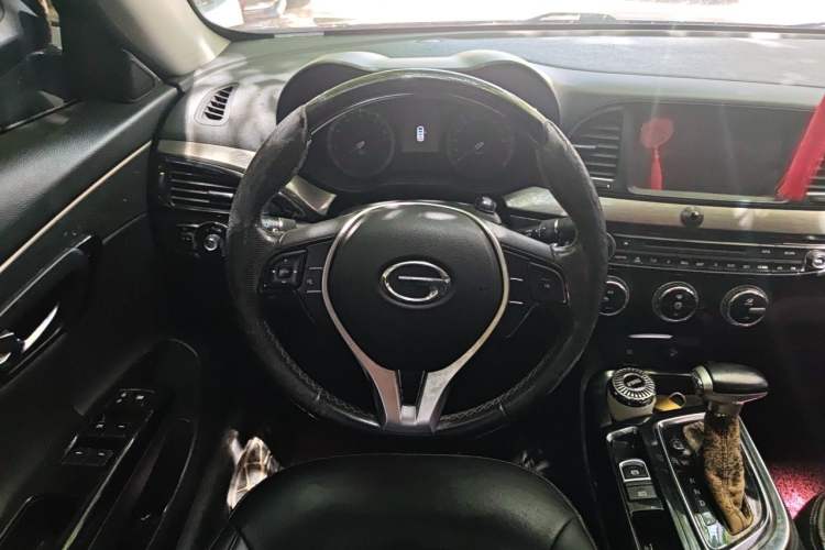 Used GAC Trumpchi GA6 2016 235T DCT Elite Edition Steering Wheel