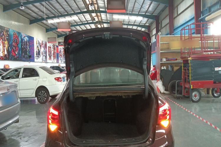 Used GAC Trumpchi GA6 2016 235T DCT Luxury Edition Trunk