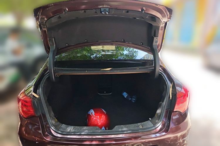 Used GAC Trumpchi GA6 2016 235T DCT Elite Edition Trunk