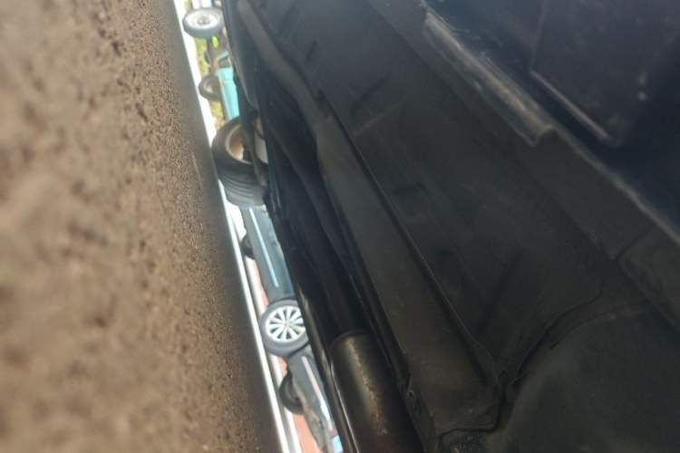 Used GAC Trumpchi GA6 2016 235T DCT Elite Edition Chassis Front Right