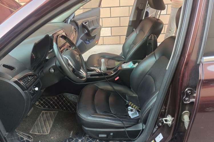 Used GAC Trumpchi GA6 2016 235T DCT Elite Edition Left Front Seat