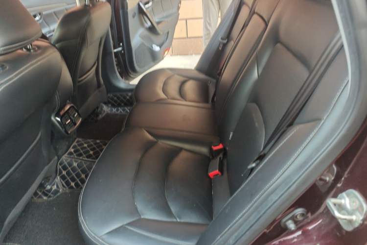 Used GAC Trumpchi GA6 2016 235T DCT Elite Edition Left Rear Seat