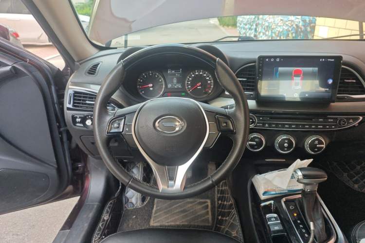 Used GAC Trumpchi GA6 2016 235T DCT Elite Edition Steering Wheel