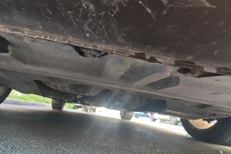 Used GAC Trumpchi GA6 2016 235T DCT Elite Edition Chassis Front