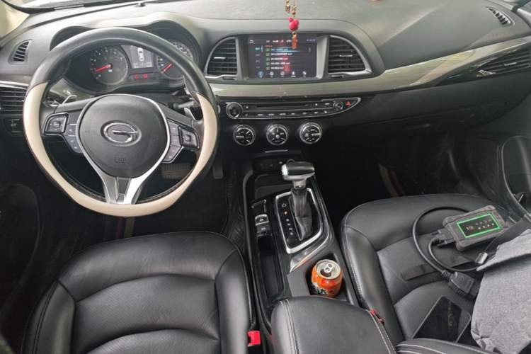 Used GAC Trumpchi GA6 2016 235T DCT Luxury Edition Center Console