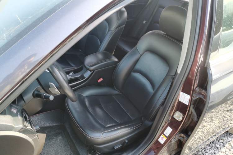 Used GAC Trumpchi GA6 2016 235T DCT Luxury Edition Left Front Seat