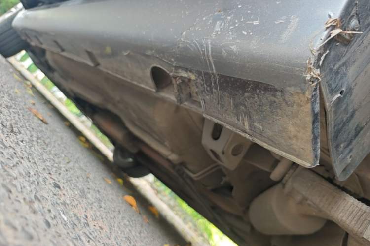 Used GAC Trumpchi GA6 2016 235T DCT Luxury Edition Left Side Sill