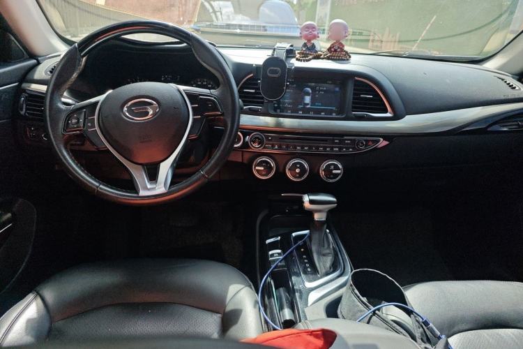 Used GAC Trumpchi GA6 2016 235T DCT Elite Edition Center Console