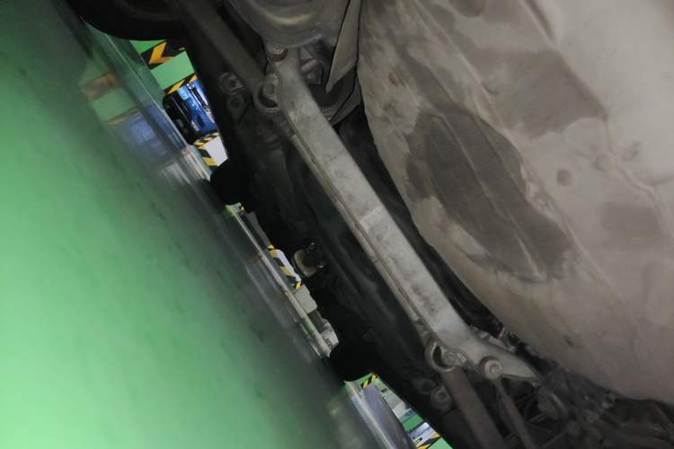 Used GAC Trumpchi GA6 2016 235T DCT Elite Edition Chassis Rear