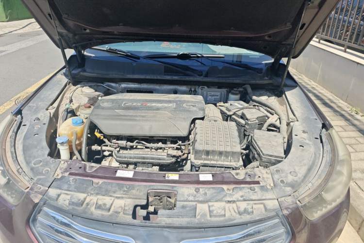 Used GAC Trumpchi GA6 2016 235T DCT Elite Edition Engine Bay
