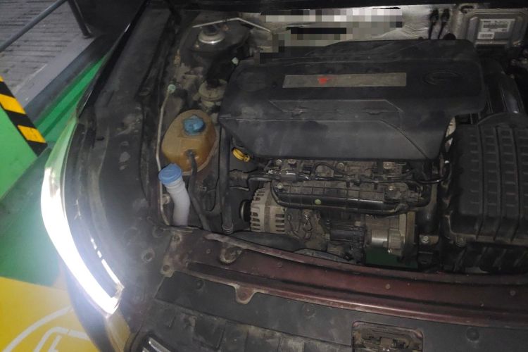 Used GAC Trumpchi GA6 2016 235T DCT Elite Edition Engine Bay Right