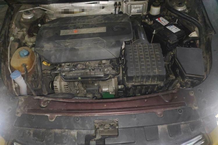 Used GAC Trumpchi GA6 2016 235T DCT Elite Edition Engine Bay