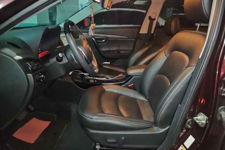 Used GAC Trumpchi GA6 2016 235T DCT Luxury Edition Left Front Seat