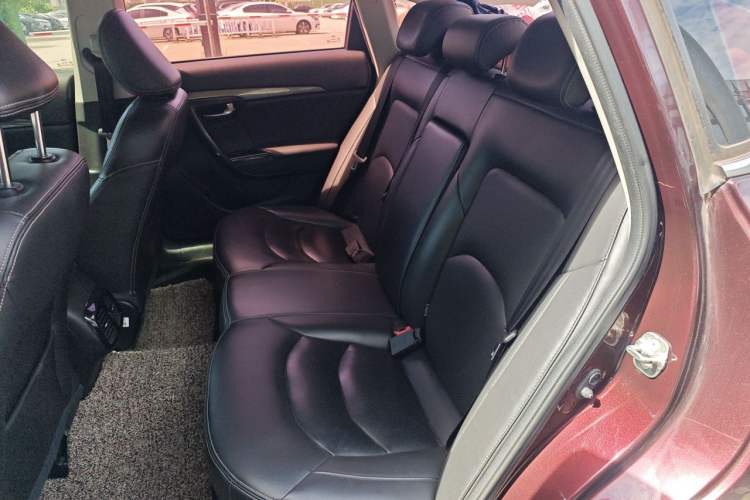 Used GAC Trumpchi GA6 2016 235T DCT Elite Edition Left Rear Seat