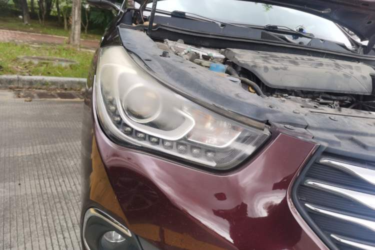Used GAC Trumpchi GA6 2016 235T DCT Luxury Edition Right Front Headlight