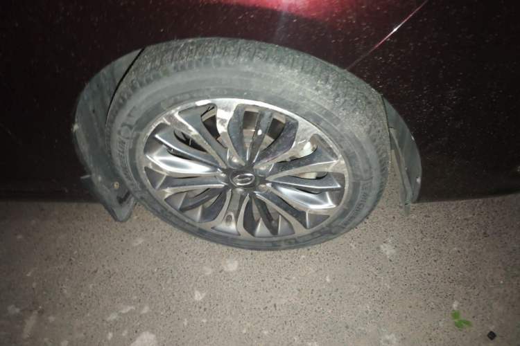 Used GAC Trumpchi GA6 2016 235T DCT Luxury Edition Right Front Wheel Hub