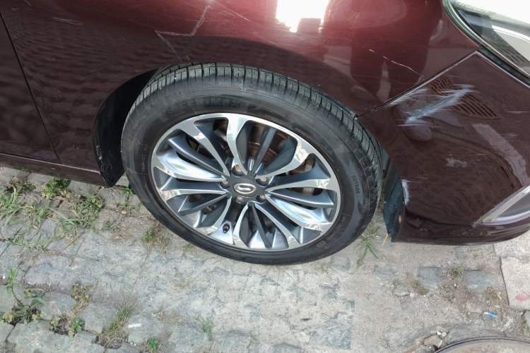 Used GAC Trumpchi GA6 2016 235T DCT Luxury Edition Right Front Wheel Hub