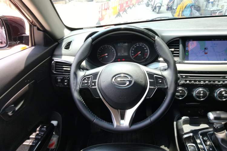 Used GAC Trumpchi GA6 2016 235T DCT Elite Edition Steering Wheel