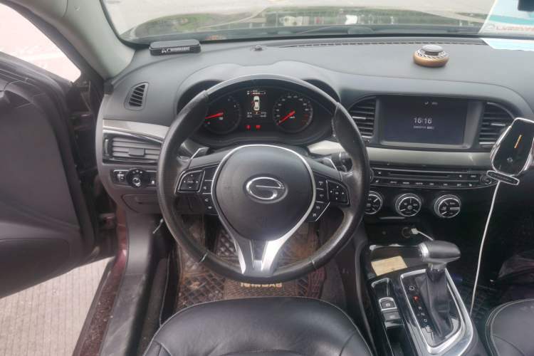 Used GAC Trumpchi GA6 2016 235T DCT Luxury Edition Steering Wheel
