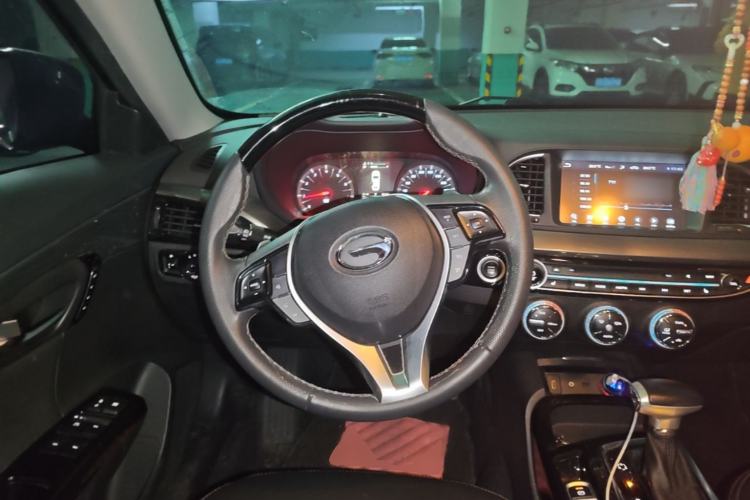 Used GAC Trumpchi GA6 2016 235T DCT Luxury Edition Steering Wheel