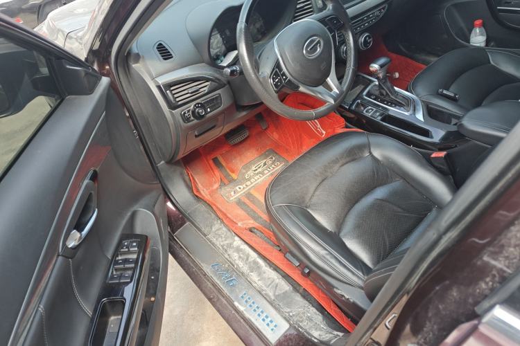 Used GAC Trumpchi GA6 2016 235T DCT Elite Edition Driver Seat