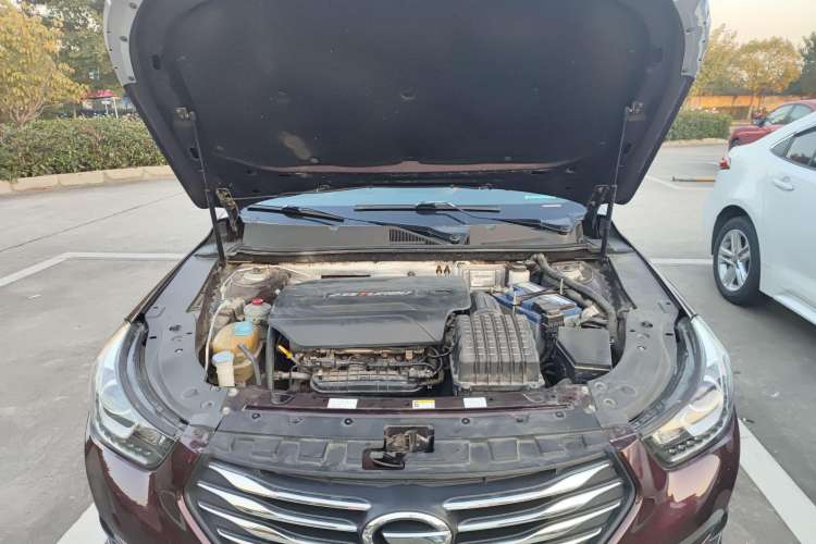 Used GAC Trumpchi GA6 2016 235T DCT Luxury Edition Engine Bay