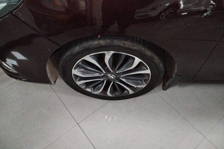 Used GAC Trumpchi GA6 2016 235T DCT Luxury Edition Left Front Wheel Hub