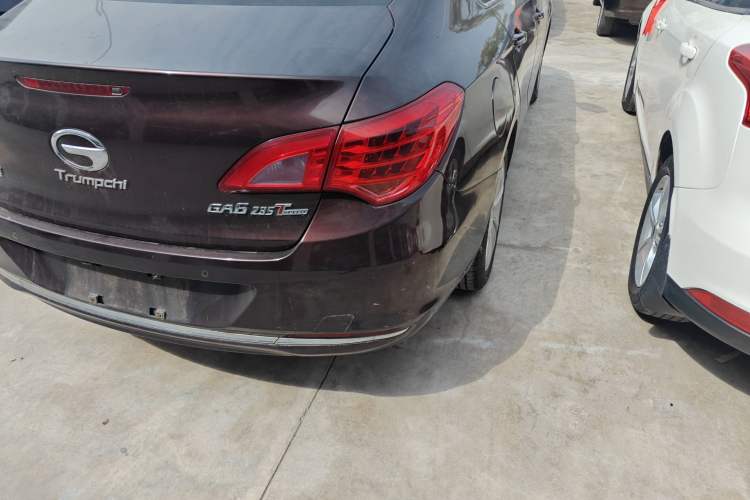 Used GAC Trumpchi GA6 2016 235T DCT Elite Edition Right Rear Taillight