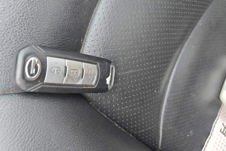 Used GAC Trumpchi GA6 2016 235T DCT Elite Edition Vehicle Key