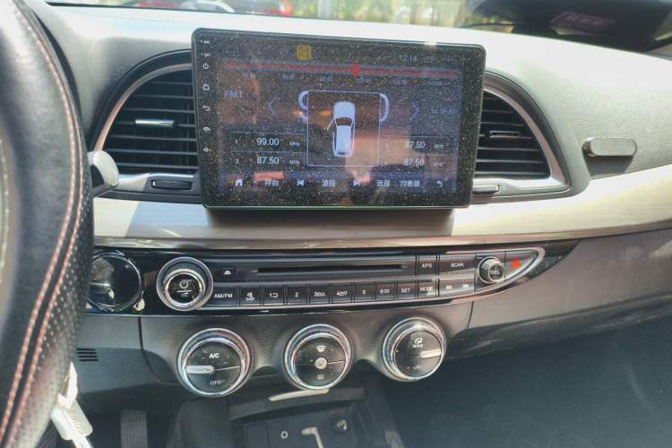 Used GAC Trumpchi GA6 2016 235T Manual Elite Edition Audio And AC Panel
