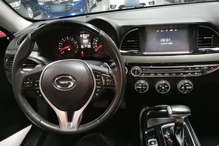 Used GAC Trumpchi GA6 2016 235T DCT Luxury Edition Center Console