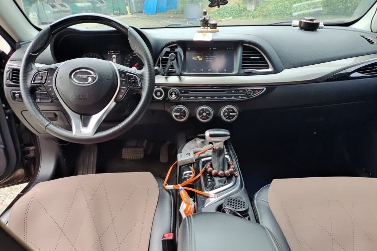 Used GAC Trumpchi GA6 2016 235T DCT Luxury Edition Center Console