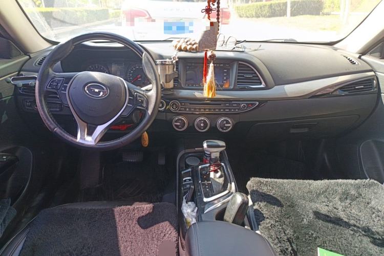 Used GAC Trumpchi GA6 2016 235T DCT Elite Edition Center Console